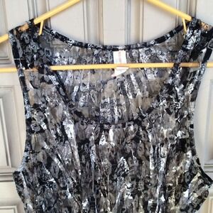No Boundaries TankTop Plus Sz2XL Elastic Lace Gray/Wht Print NWOT